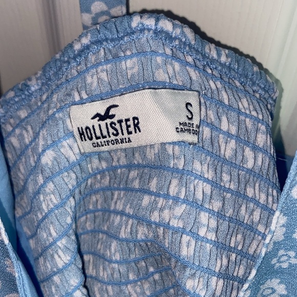 Hollister Halter Top - Picture 3 of 3